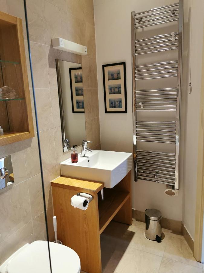 Regent Penthouse Villa Harrogate Exteriör bild