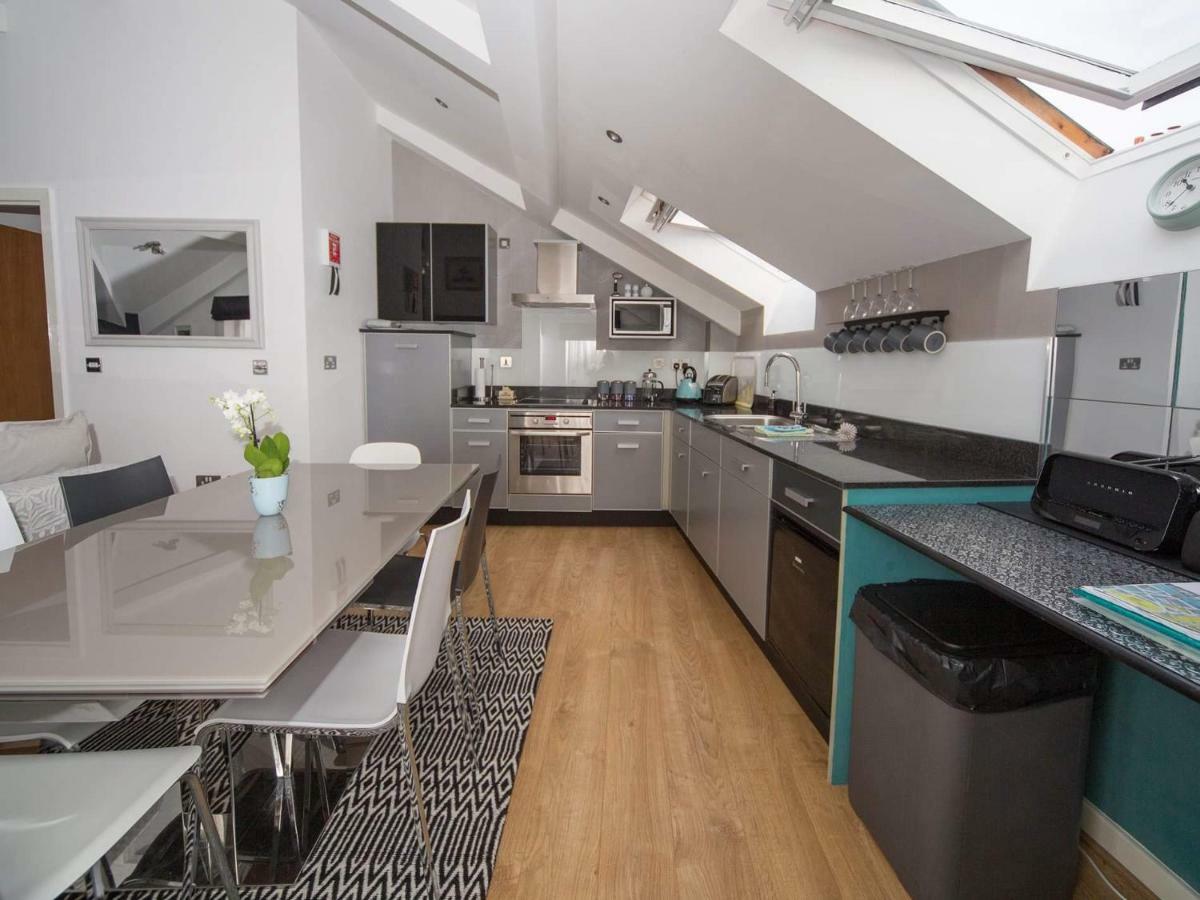 Regent Penthouse Villa Harrogate Exteriör bild